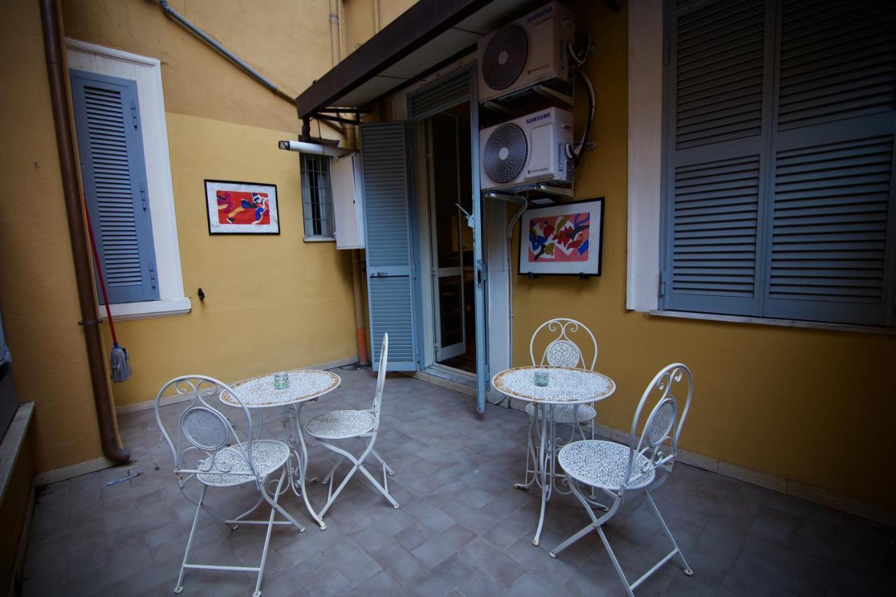 Home Art Colosseo Rome Exterior photo